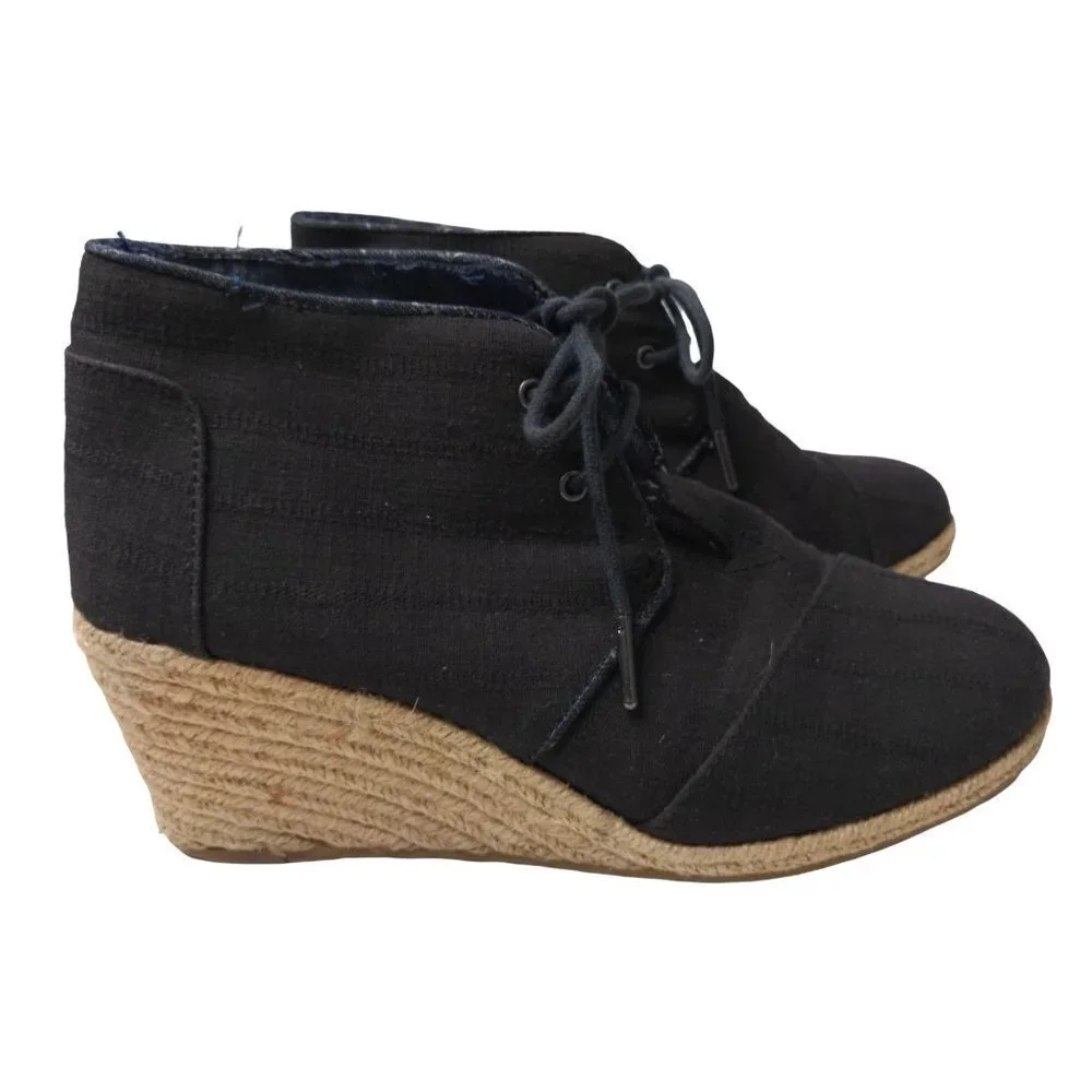 Toms desert wedge